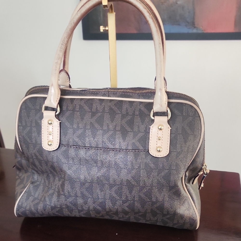 Michael Kors Monogram Brown and Tan Satchel - Picture 6 of 12
